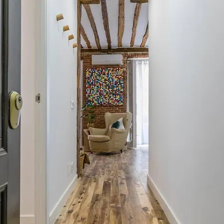 Bonito Apartamento En Tipica Corrala En El Centro De Madrid Buitenkant foto