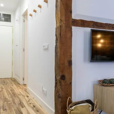 Bonito Apartamento En Tipica Corrala En El Centro De Madrid Buitenkant foto